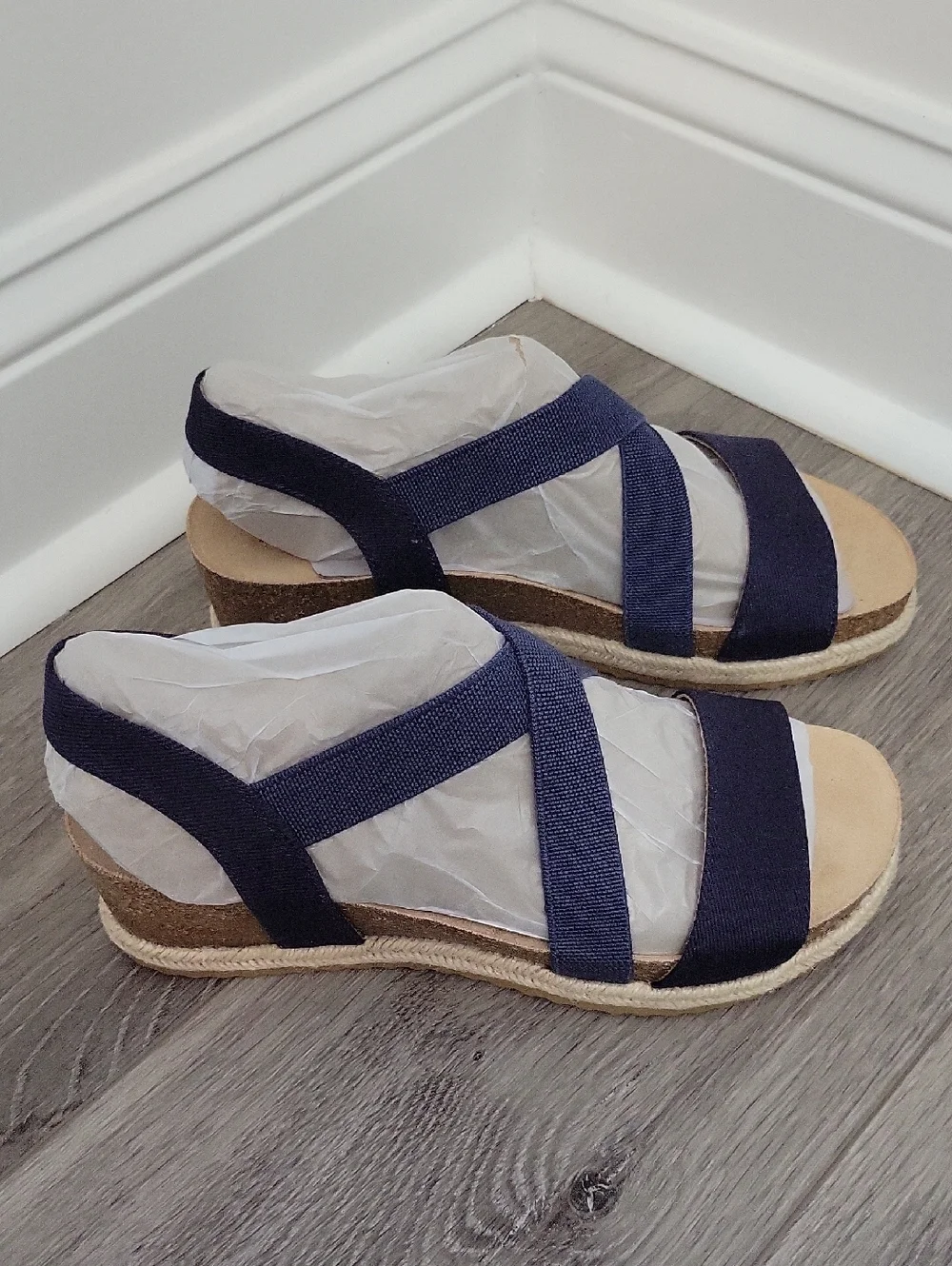 Life Stride Women's Breeze Navy Canvas Strappy Sandals Size 9 NIB
